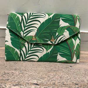 Stella And Dot Clutch